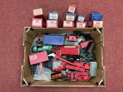 Lot 522 - A Quantity of Hornby Dublo 2-Rail Rolling...