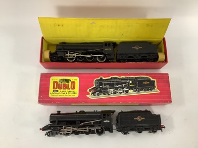 Lot 863 - Two Hornby Dublo 'OO Gauge Class 8F 2-8-0...