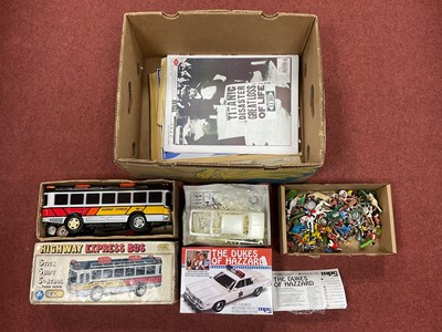 Lot 460 - A varied lot to include MPC 1:25 The Dukes of...