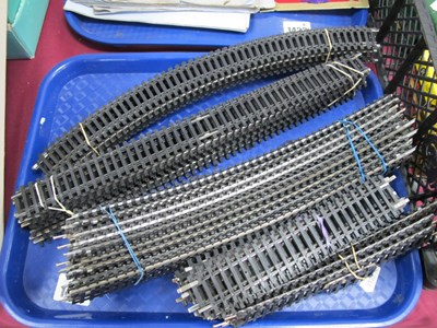 Lot 1422 - Hornby Lima 'OO' Gauge Straights and Curved...