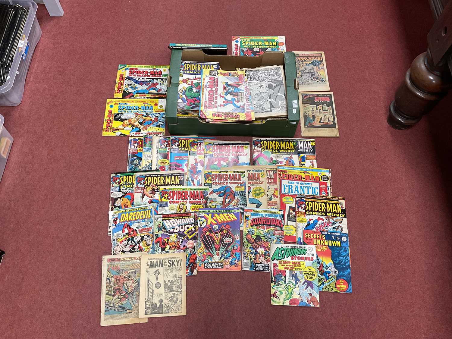 Lot 320 - Approximately One Hundred and Twenty Comics by...