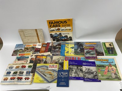 Lot 572 - A Quantity of Predominantly OO Gauge Model...