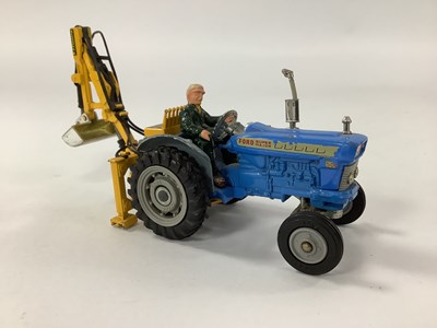 Lot 931 - Corgi No.72 Ford 5000 super major tractor,...
