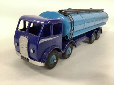 Lot 935 - An Original Dinky No 504 1st Type Foden...