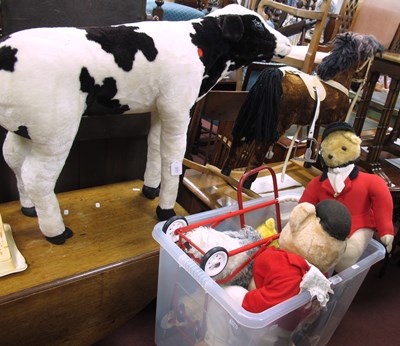 Lot 1194 - A Small Quantity of Children's Toys / Soft...