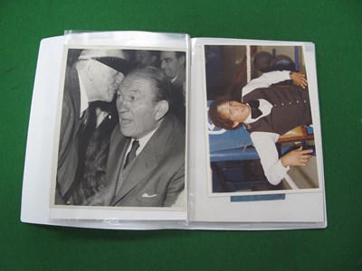 Lot 518 - Boxing - Folder of Twenty Press...