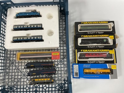 Lot 547 - A quantity of modern image British N gauge,...