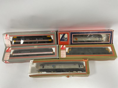 Lot 537 - Five boxed Lima 00 gauge Class 47 locomotives:...