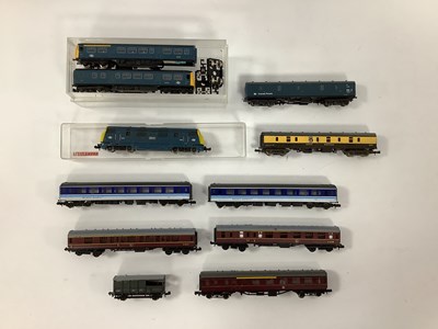Lot 889 - A Minitrix 'N' Gauge Warship Class Diesel, in...