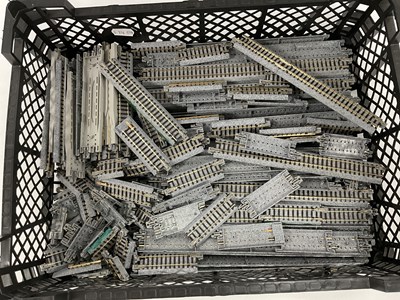 Lot 621 - A quantity of Kato rigid base N gauge track.