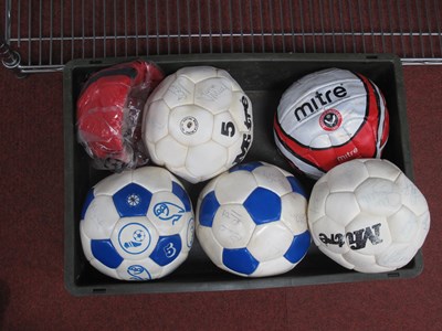 Lot 549 - Sheffield Wednesday Signed Footballs,...