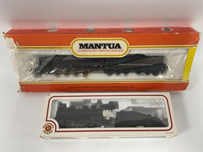 Lot 593 - Two boxed HO scale American outline...