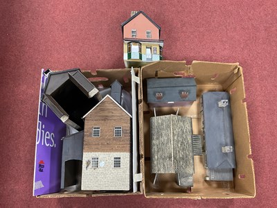 Lot 461 - Six 'O' Gauge Scratch/Kit Built Lineside...