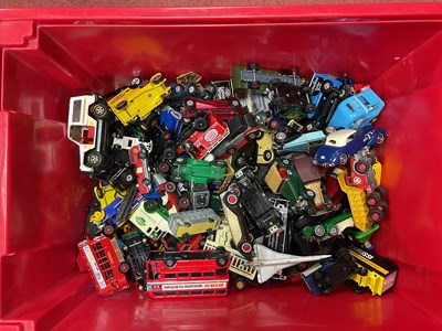 Lot 529 - A quantity of loose Diecast model vehicles by...