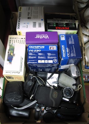 Lot 1183 - Cameras; Many modern digital examples to...
