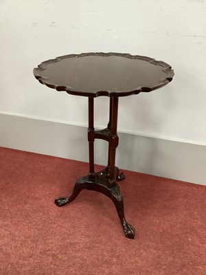 Lot 1554 - A XX Century Mahogany Pie Crust Table, on...