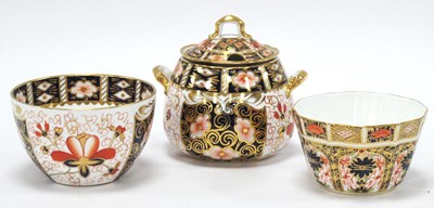 Lot 1076 - A Royal Crown Derby Porcelain Sucrier and...