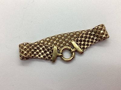 Lot 84 - A 9ct Gold Fancy Link Bracelet, to decorative...