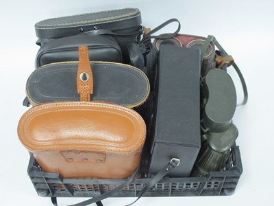 Lot 1501 - Binoculars; Tasco 311R 10x50 in green with...