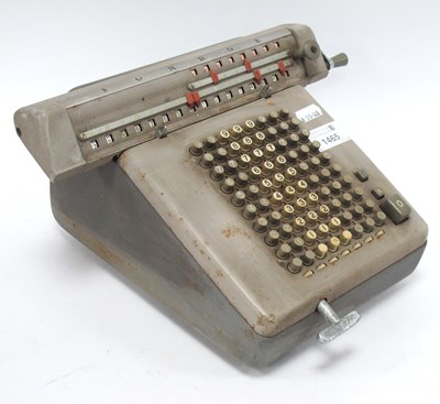 Lot 1465 - A Vintage Monroe Calculator, untested. [543137]
