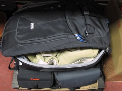 Lot 1140 - Camera; Halina 35x, Olympus IS-5000, Camedia C-...