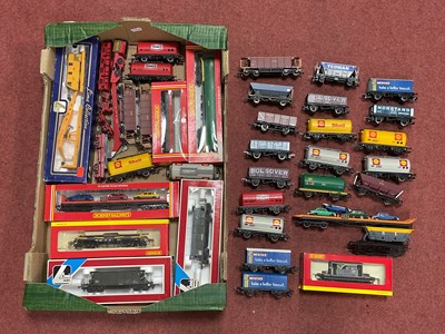 Lot 400 - Approximately thirty-five modern image 00...