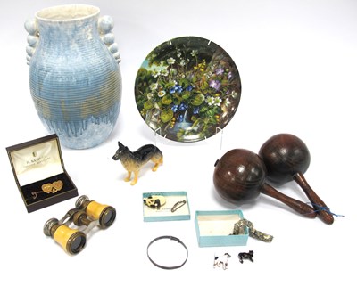 Lot 1297 - Maracas, Beswick Alsatian, badges, brooch,...