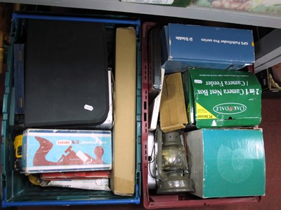 Lot 1043 - Mixed household tools and equipments,...