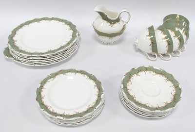 Lot 1206 - Royal Doulton 'Fontainebleau' pattern china...