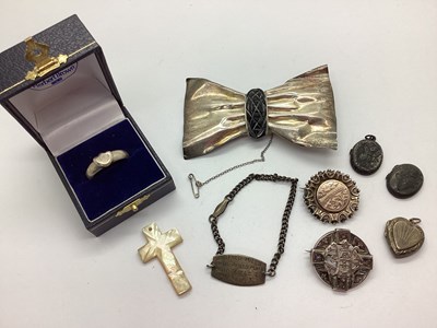 Lot 102 - A Victorian Mourning Brooch, of Aesthetic...