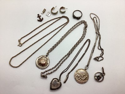 Lot 149 - A Hallmarked Silver Medallion Pendant,...