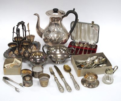 Lot 1302 - Silver-plated items with small quantity of...
