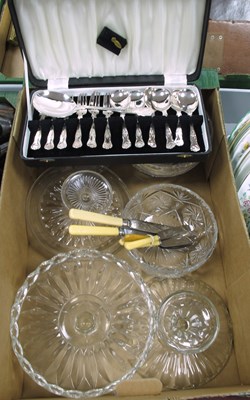 Lot 1072 - Comports, cut glass bowls, King's pattern and...