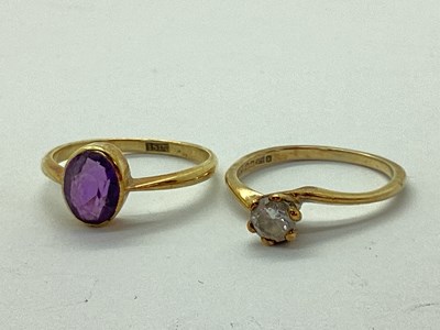 Lot 77 - A Dainty 9ct Gold Single Stone Dress Ring,...