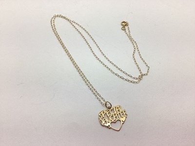 Lot 83 - 'Special Daughter' Openwork Pendant, of heart...