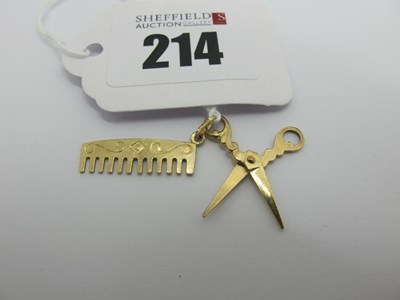 Lot 214 - A Novelty 9ct Gold Scissors and Comb Charm...