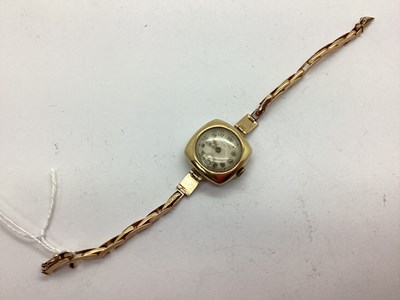 Lot 324 - Kendal & Dent London; A Vintage Chester...