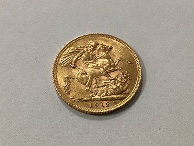 Lot 224 - 1912 George V Gold Sovereign.