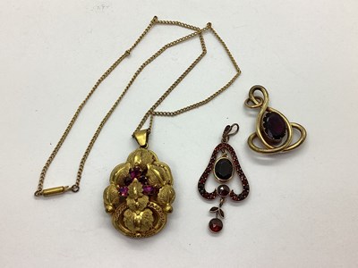 Lot 125 - An Antique Garnet Set Drop Pendant, of shaped...