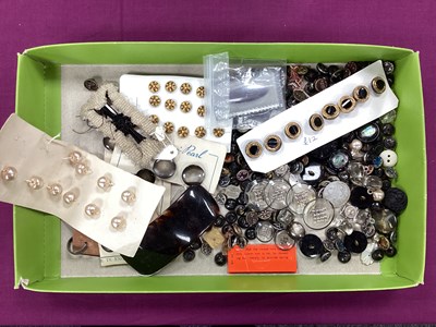 Lot 227 - A Collection of Antique and Later Buttons,...
