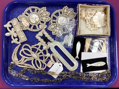 Lot 269 - Novelty Mother of Pearl Fish Gaming Tokens,...