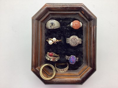 Lot 158 - A Vintage Black Opal (Doublet) Single Stone...