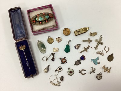 Lot 185 - Decorative Oval Vintage Chinese Brooch, with...