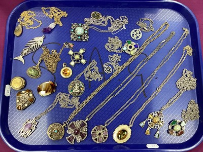 Lot 261 - Vintage Miracle and Other Celtic Style Pedants...