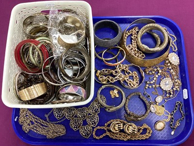 Lot 202 - A Collection of Modern Costume Jewellery, to...
