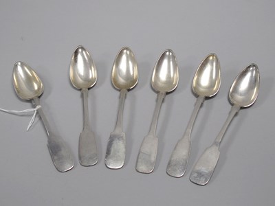 Lot 9 - A Set of Six Fiddle Pattern Teaspoons, stamped...