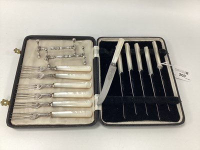 Lot 203 - John Turton Art Deco Style Set of Six Mother...