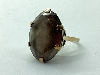 Lot 179 - A Large 9ct Gold Single Stone Dress Ring, high...