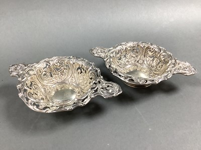 Lot 83 - A Pair of Decorative Victorian Hallmarked...