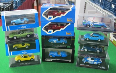 Lot 453 - Twelve 1:43rd scale diecast model cars by...